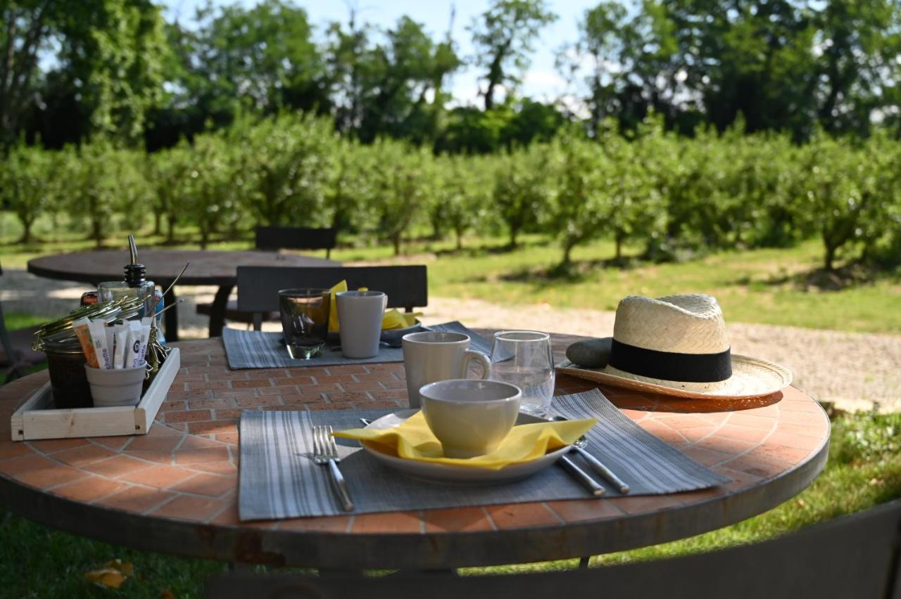 Bed and Breakfast Mas De Capelou Awinion Zewnętrze zdjęcie