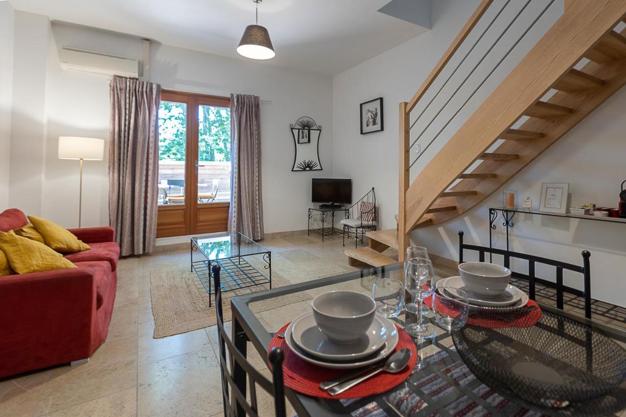 Bed and Breakfast Mas De Capelou Awinion Zewnętrze zdjęcie